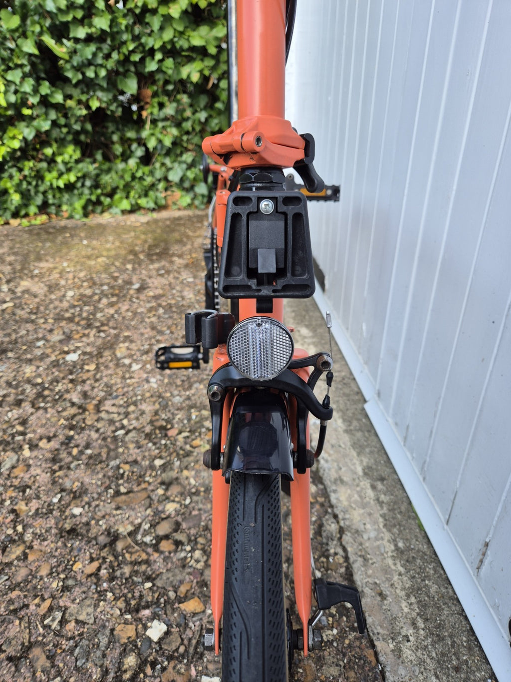 Brompton C Line Explore 6 Speed. FULLY SERVICED. Low Bar. Fire Coral Orange.