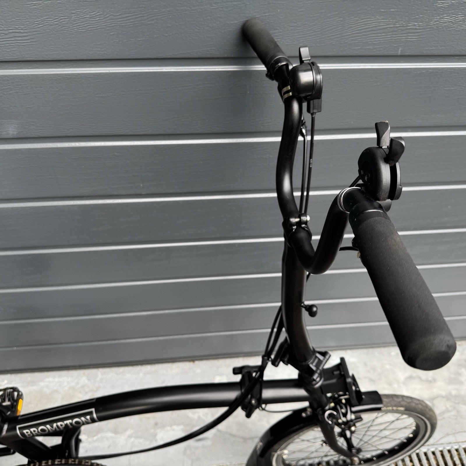 Brompton H6L 6 speed Black Edition with Extended Seatpost FAST FREE DELIVERY