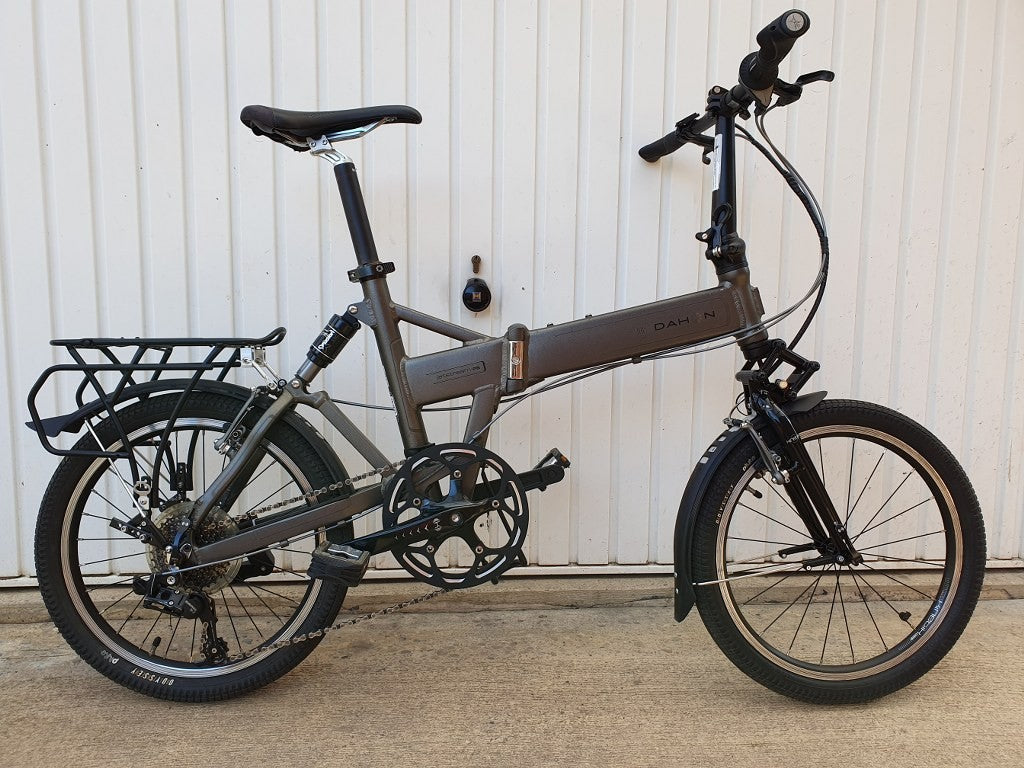 Dahon Jetstream P8  Folding Bike 20"  Full Suspension rack mudguards
