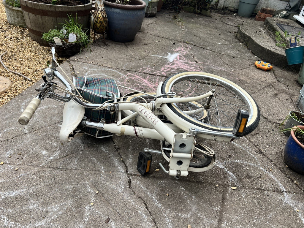 Raleigh Compact Folding Bike. 20" Wheels. Retro, Vintage.