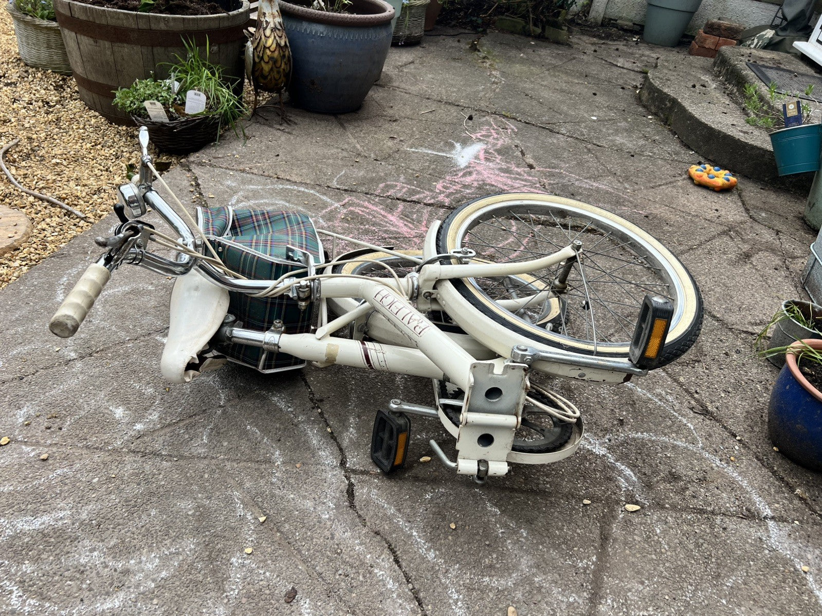 Raleigh Compact Folding Bike. 20" Wheels. Retro, Vintage.