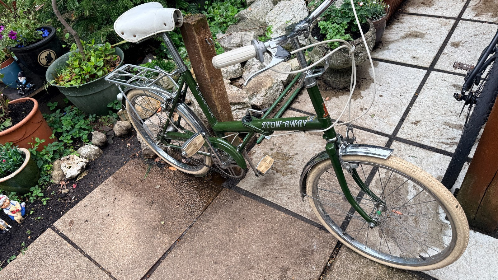 Folding Stow Away Retro Rare Green Bike