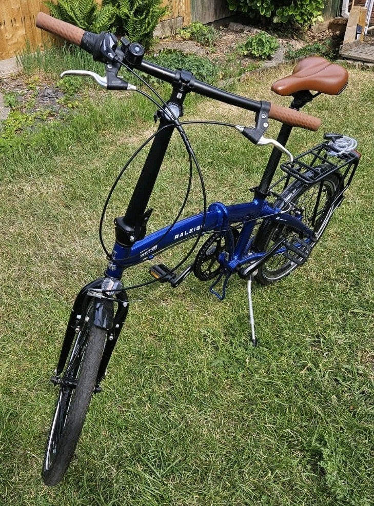 Raleigh Stowaway Folding Bike