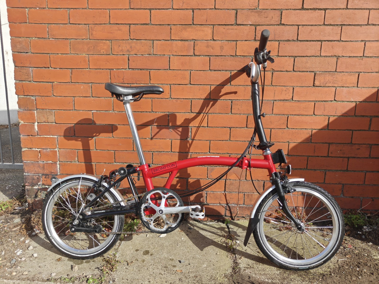Brompton C Line folding bicycle 2022 Serial 2203020006 Red + Bags + Accessories