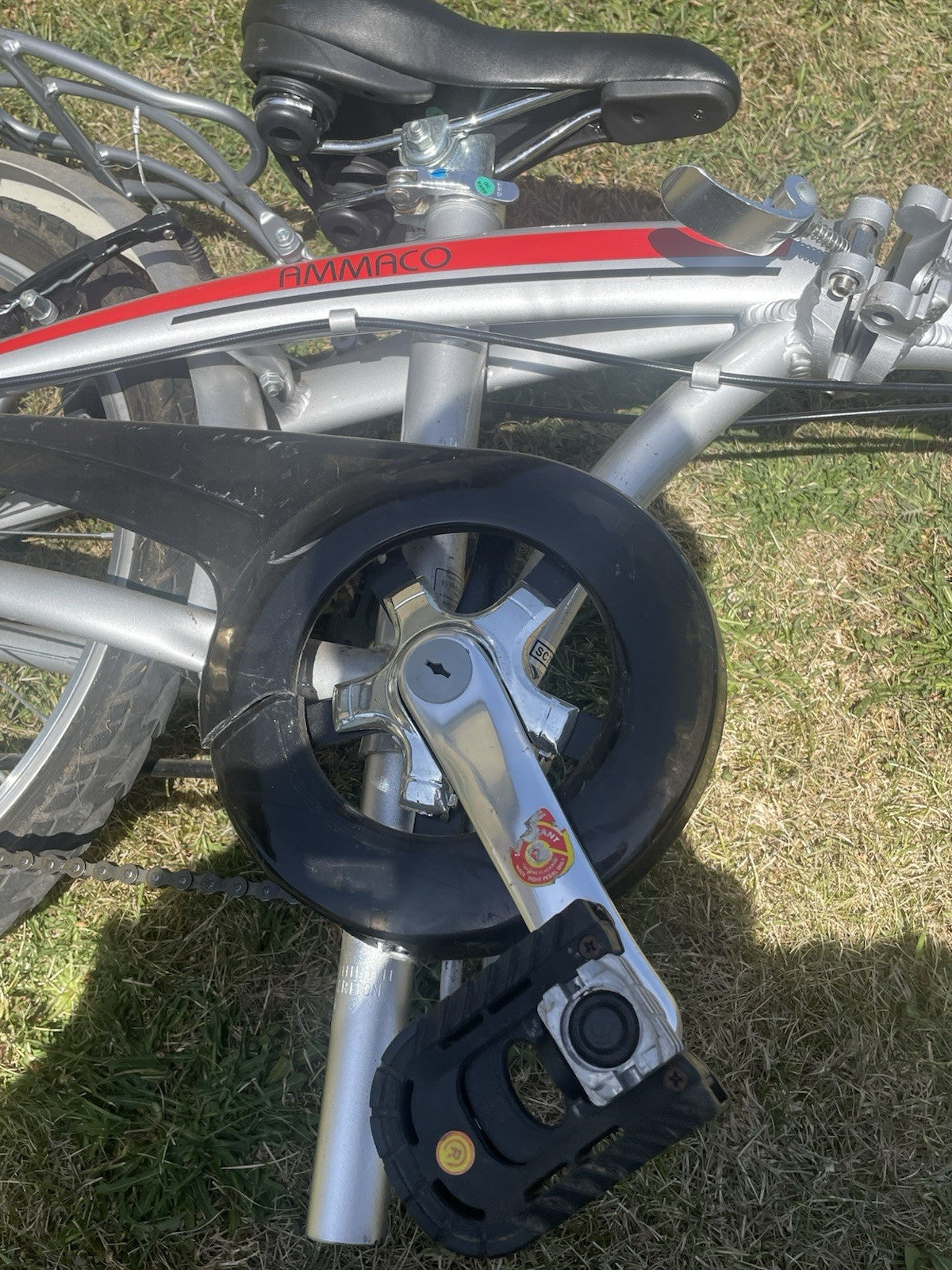Ammaco Pakka Lite 20 Inch  silver folding bike
