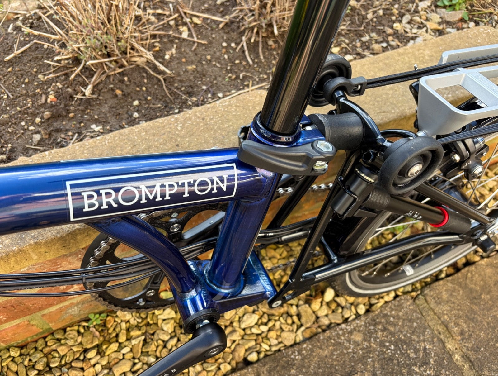 Brompton Elec Folding Bike 6 Speed - Blue Frame & Rear Rack