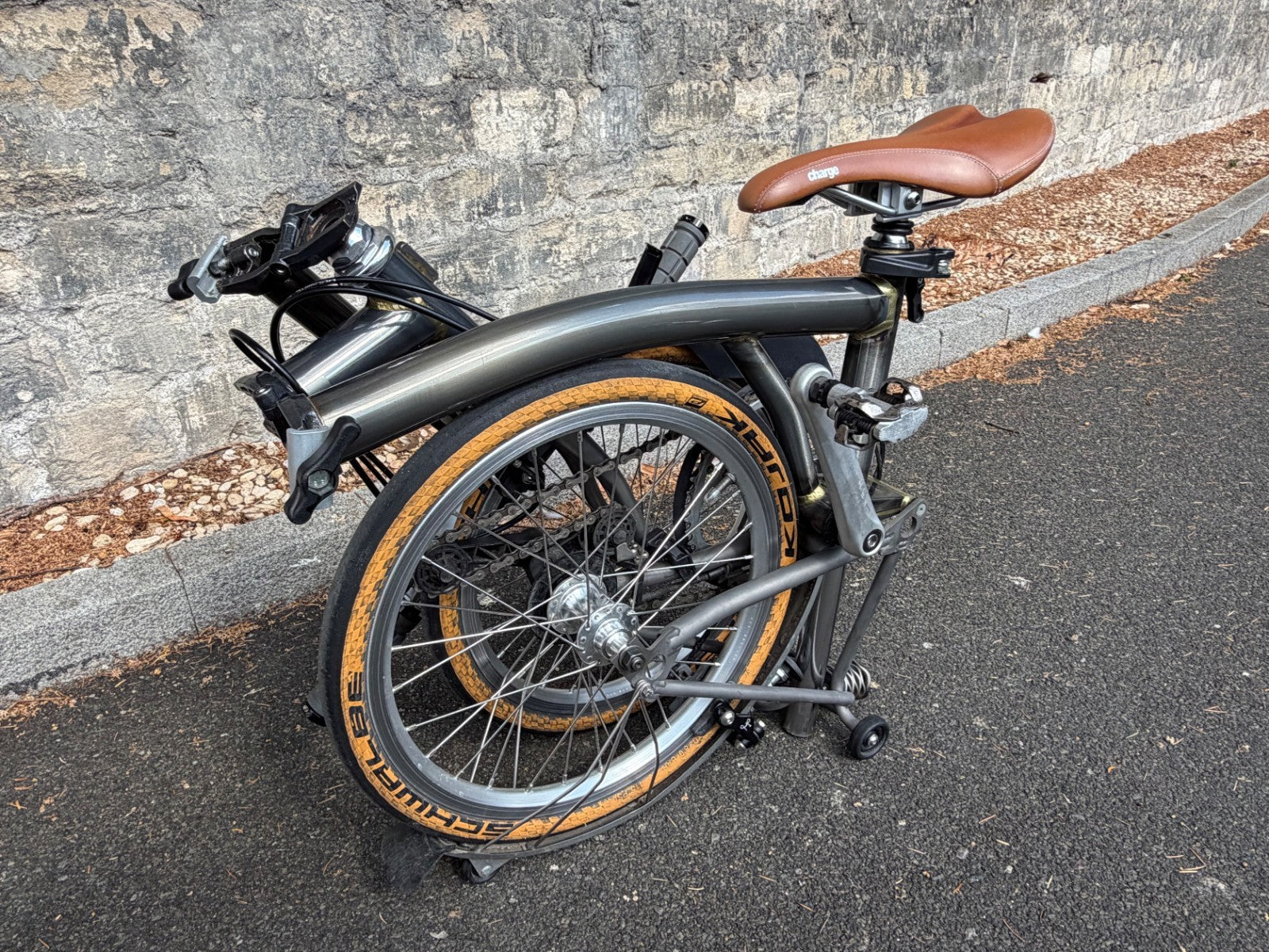 BROMPTON S2LX Superlight in raw lacquer with modifications