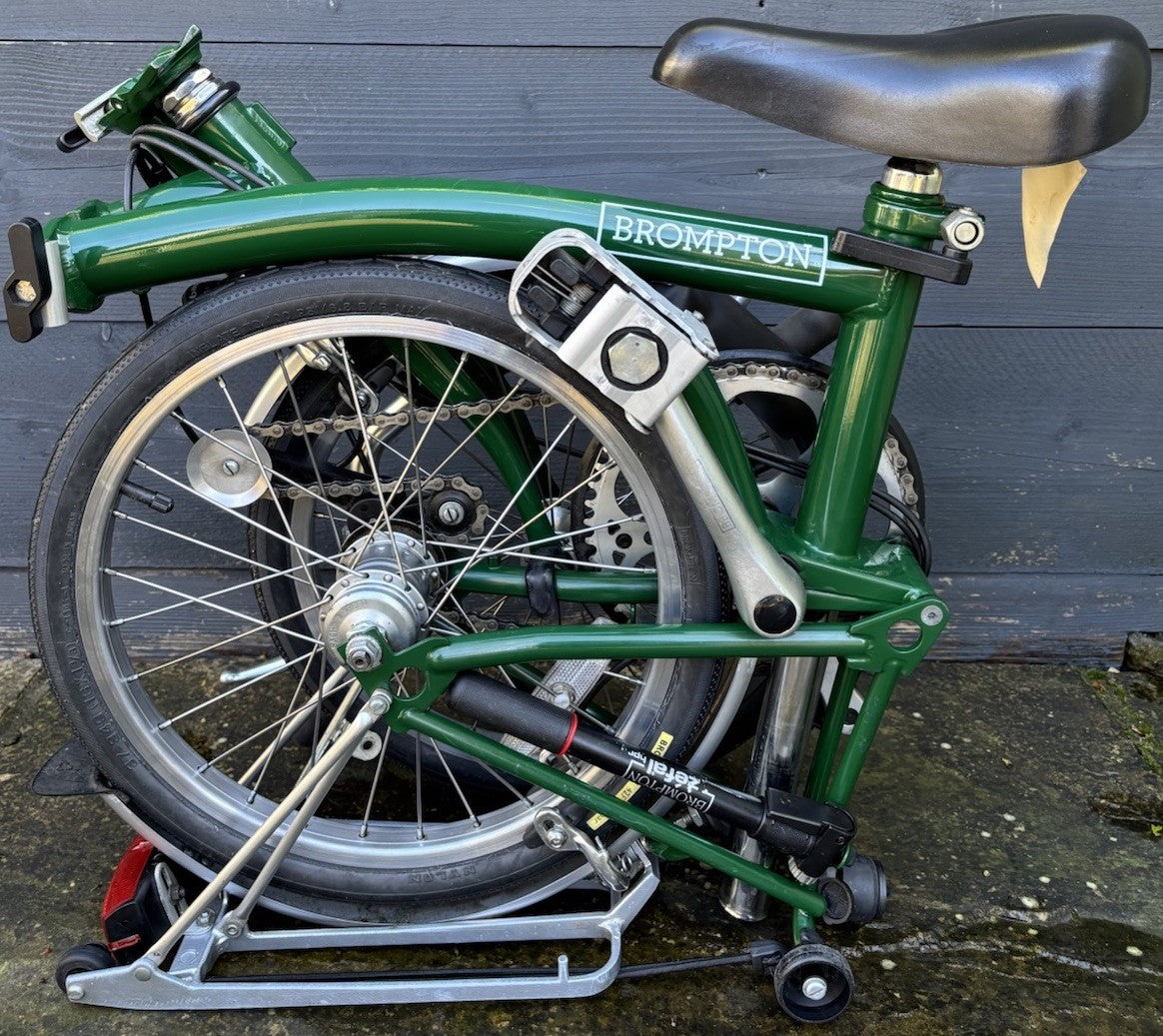 Brompton M3R folding bicycle in Racing Green - Light Leisure Used