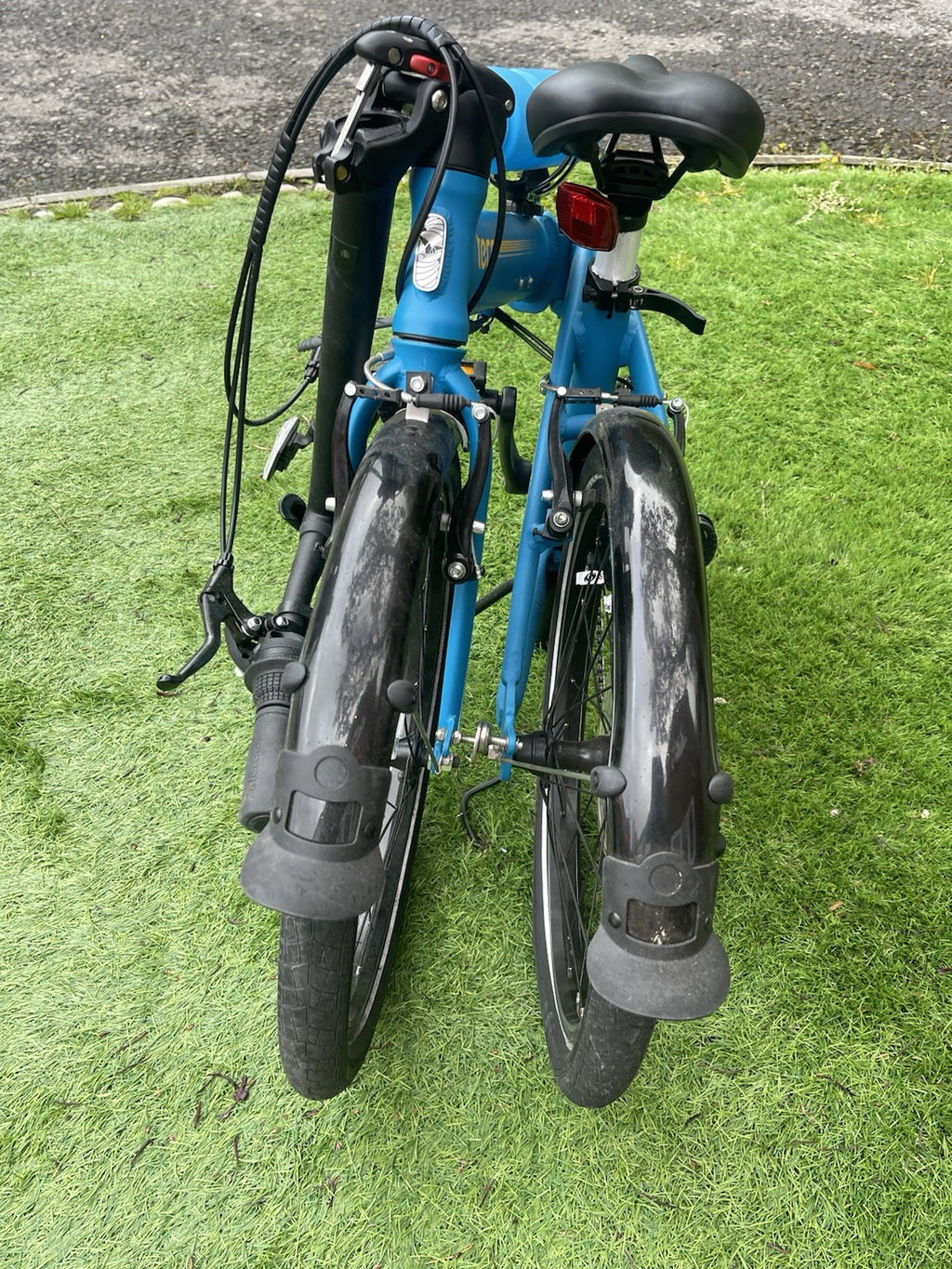Tern Link C8 Folding Bike 8 Speed – Blue – Great Condition