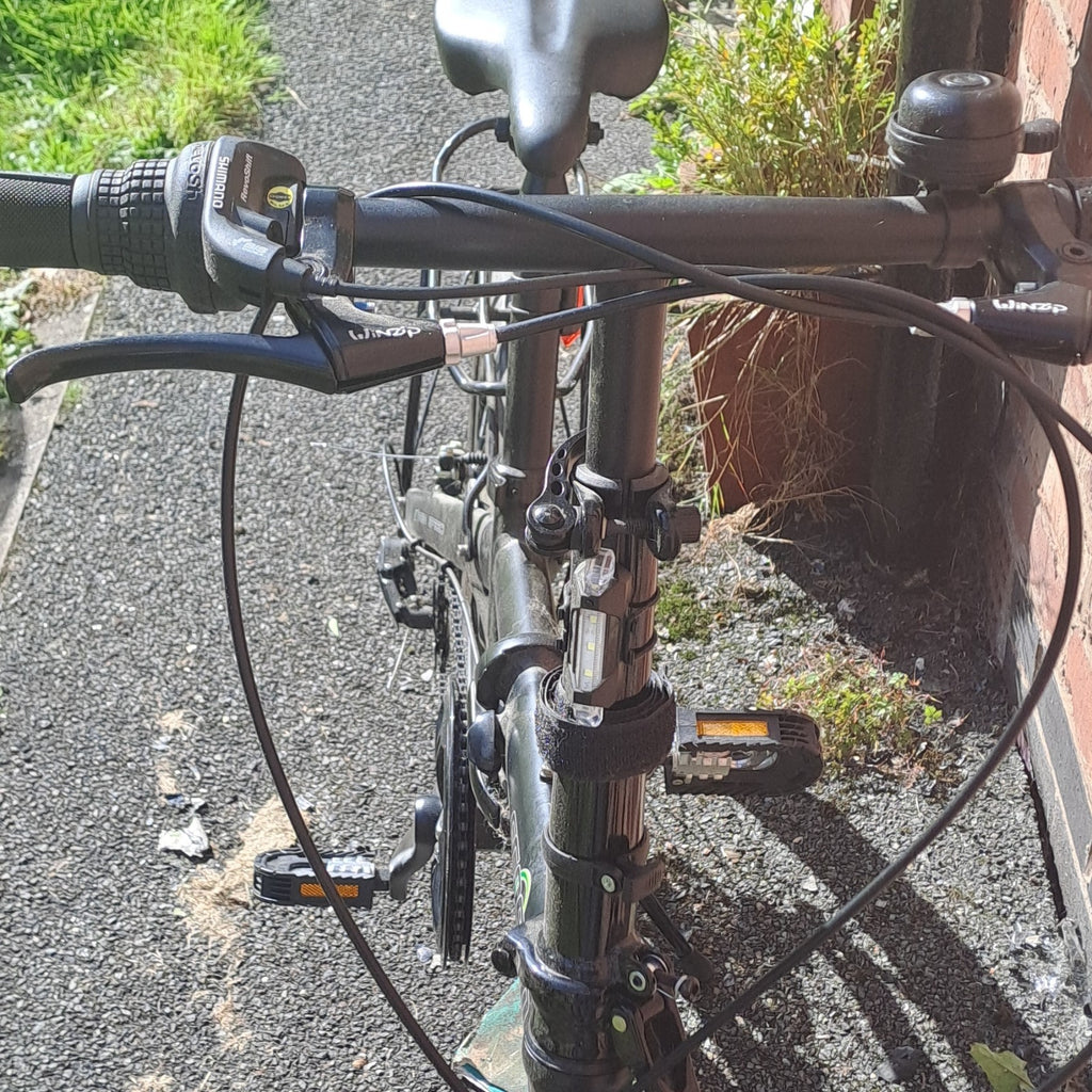 Ecosmo 20in Folding Bike Black 6-Speed V-Brakes Rear Rack Mudguards