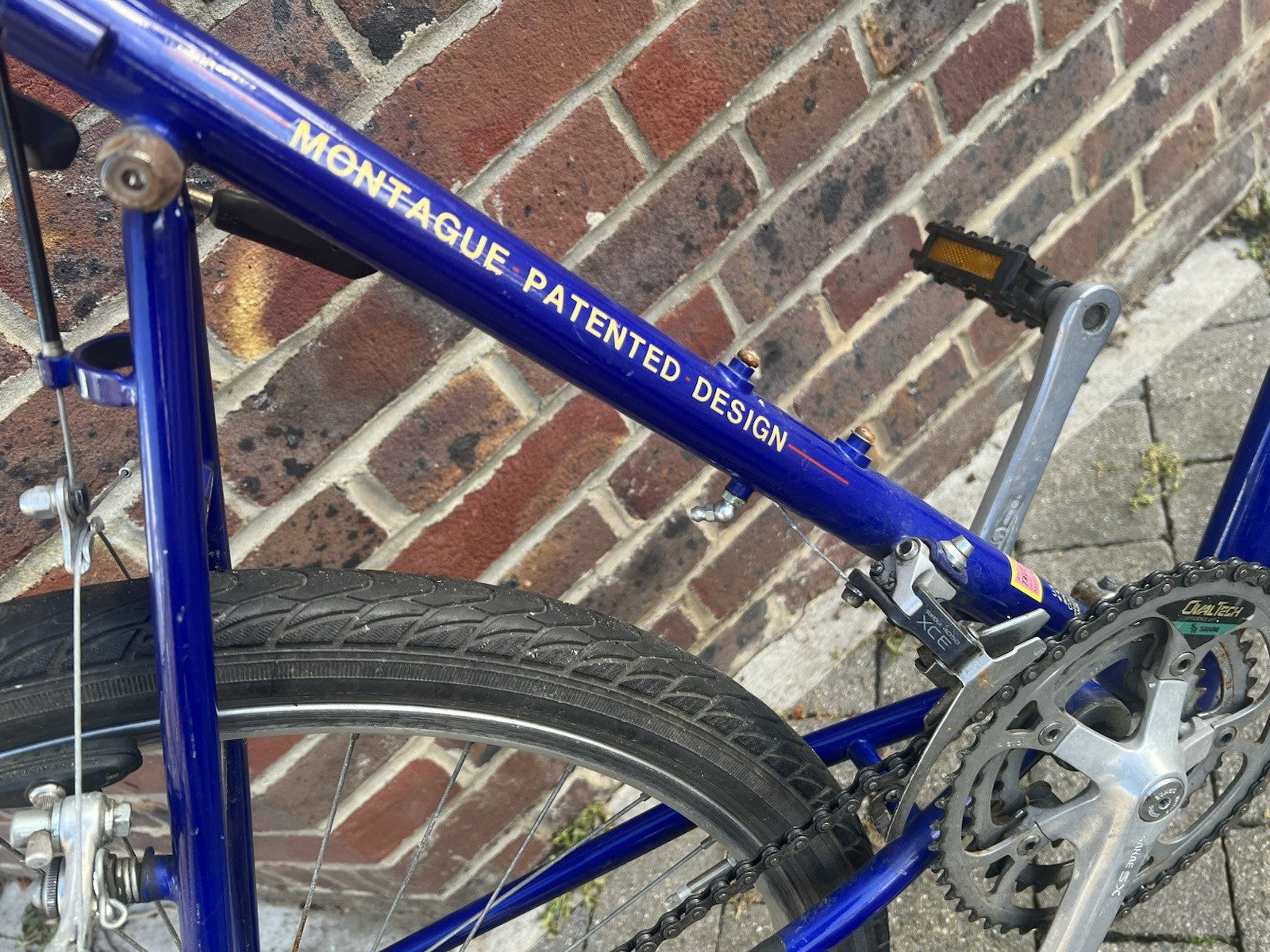 Montague Bi-Frame Folding Mountain Bike in very good condition- badged Rudge