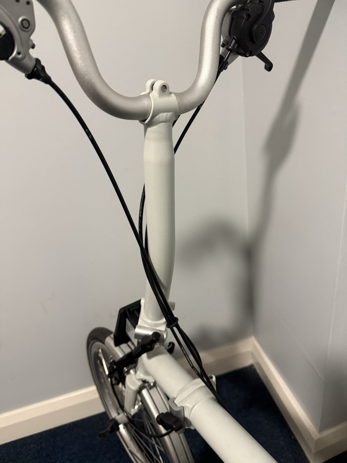 Brompton H3L 2018 Folding Bike (Excellent Condition)