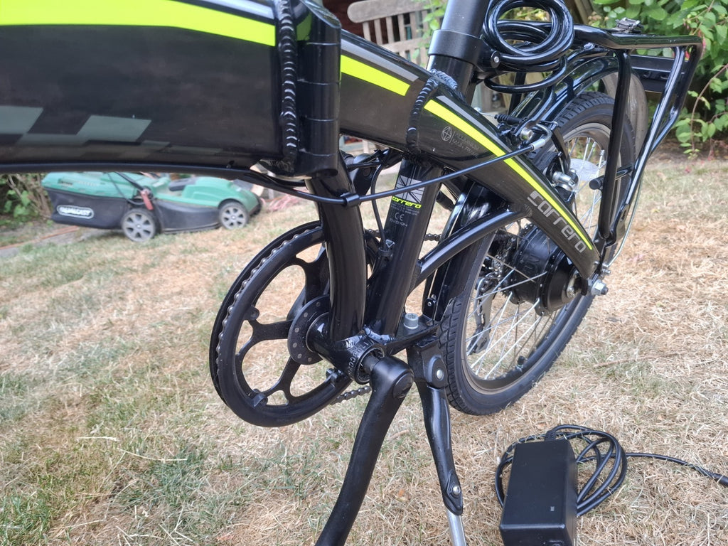 Halfords Crosscity -E Folding Bike, unused condition