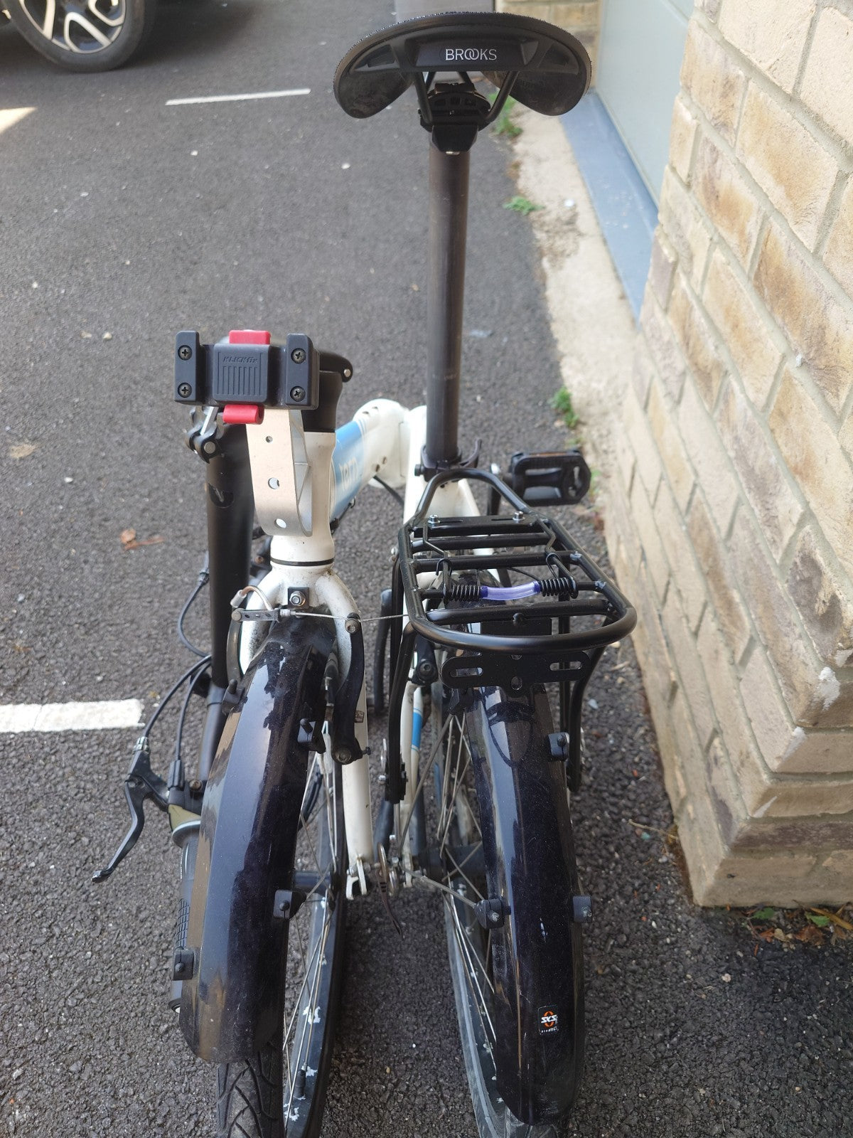 Tern Link D8 Folding Bike With Brooks Saddle