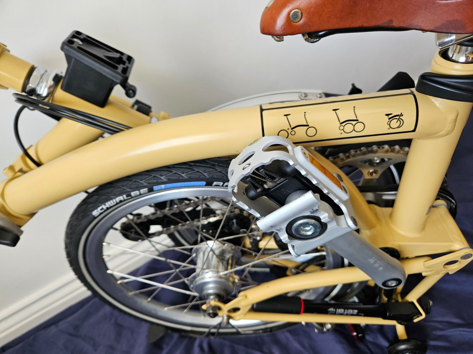 Brompton 6 Speed - C Line - H6L - Yellow