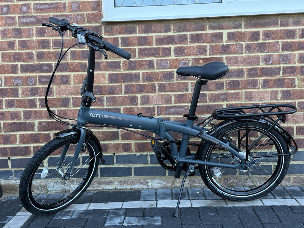 Tern Link D7i Folding Bike “The stealthy One”  RRP £1070 7 Speed fold 10seconds