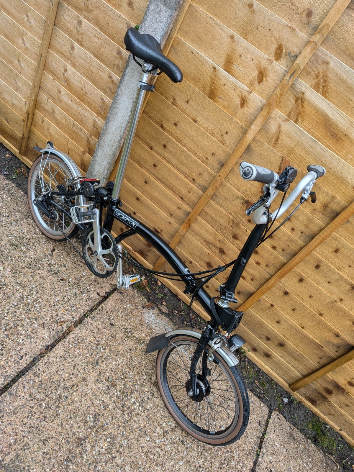 Brompton - C Line - 3 Speed - High Spec - Maintained by Brompton.