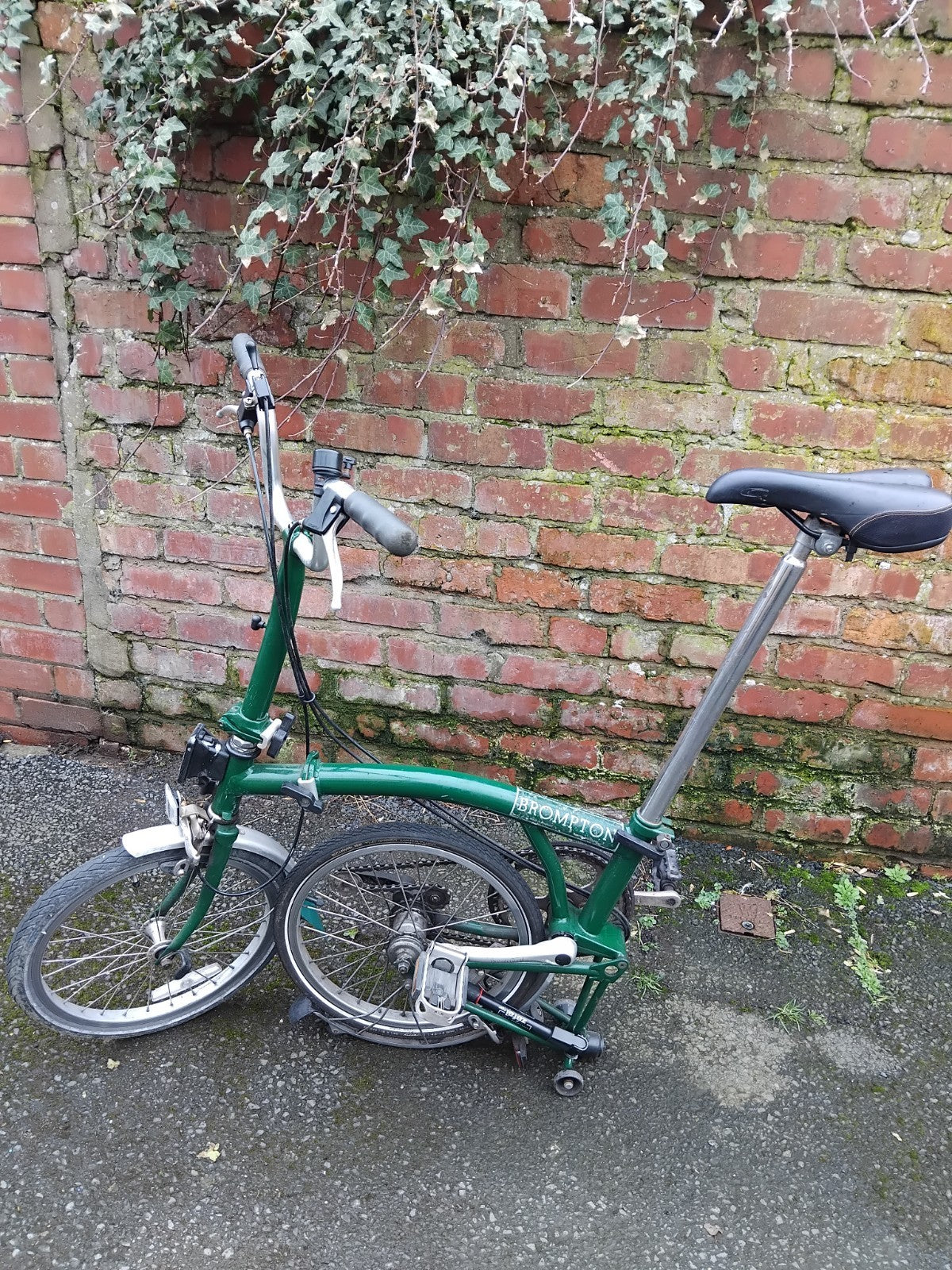 Brompton Folding Bike 3-Speed, Green
