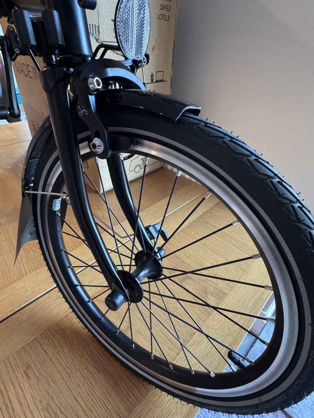 Brompton C Line Explore M6L 6 Speed Mid Handlebar Black – Excellent – Boxed