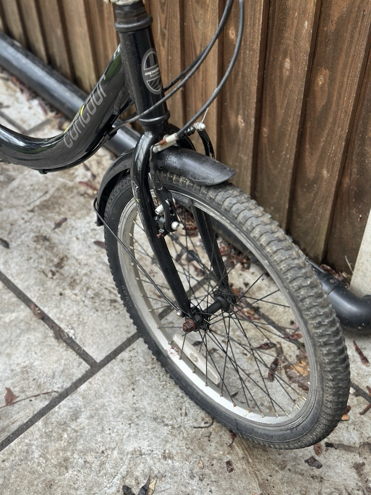 Apollo Contour Folding Bike 20inch Wheel