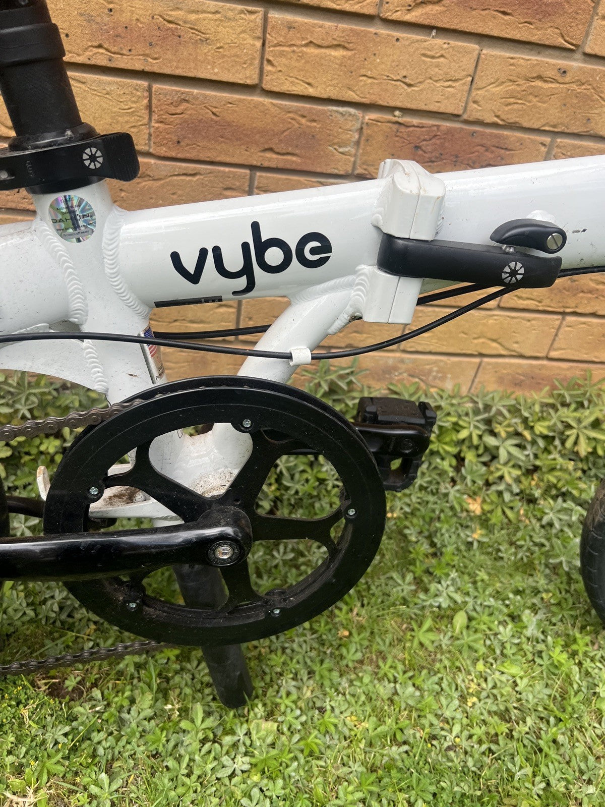Dahon Vybe D7 Folding Bike (£599 New) white happy to ship