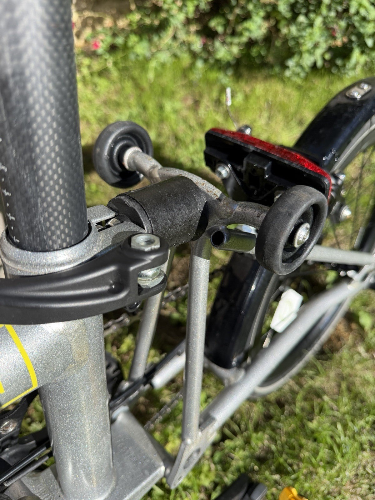 Brompton Palace Special Edition with upgrades. 2 speed, mudguards