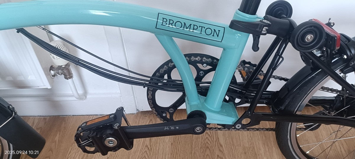 Brompton Bike 6 Speed -e-, Turkish Green, Hardly Used