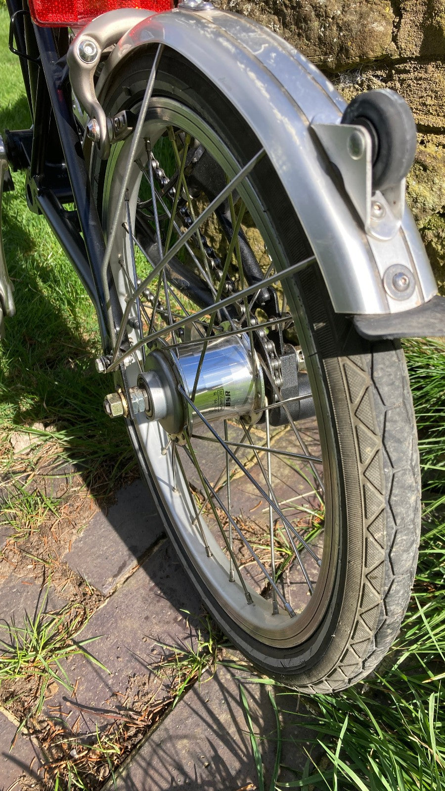 Brompton M3L Black Folding Bike - hardly used excellet condition
