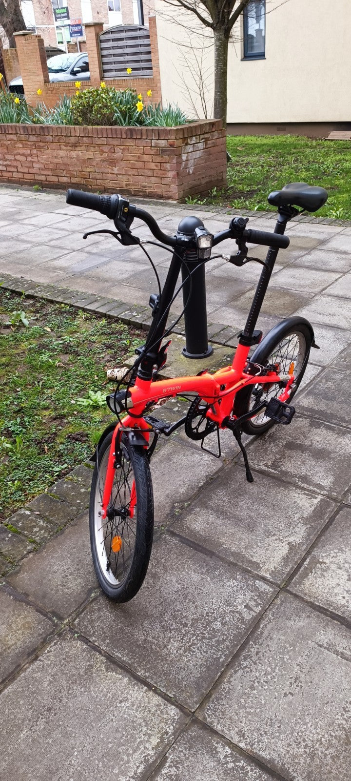 Btwin Tilt 500 Folding Bike 7-Speed Orange Good Condition