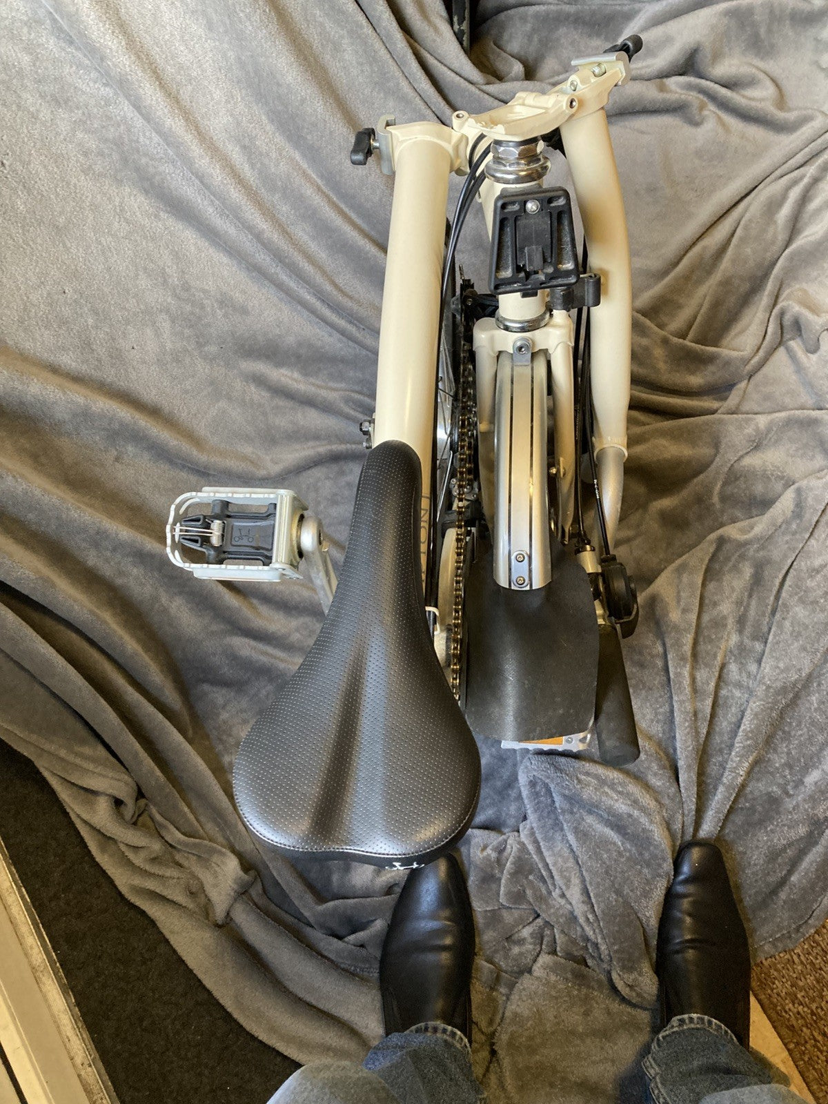 Brompton C Line M6L (6 Speed)  folding bicycle - Cream - Excellent Condition