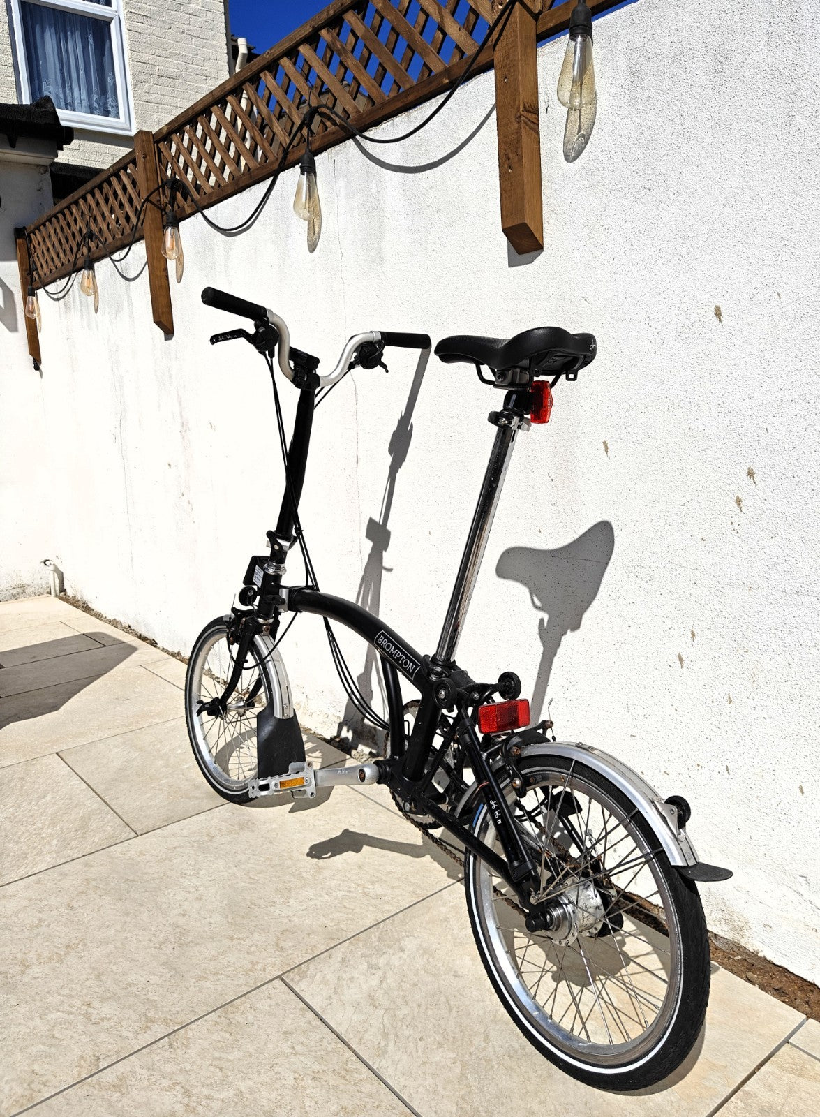 Brompton C Line Explore, 6-speed, Black, High Handlebar - Walthamstow