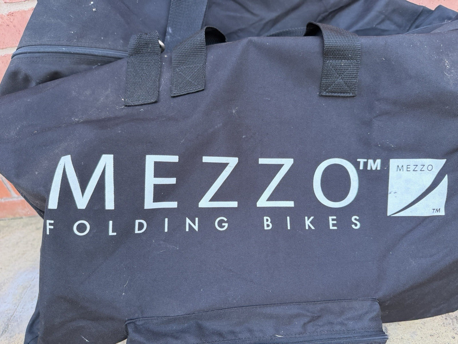 Mezzo Folding Bike Carry Bag – Packs Away Into Itself