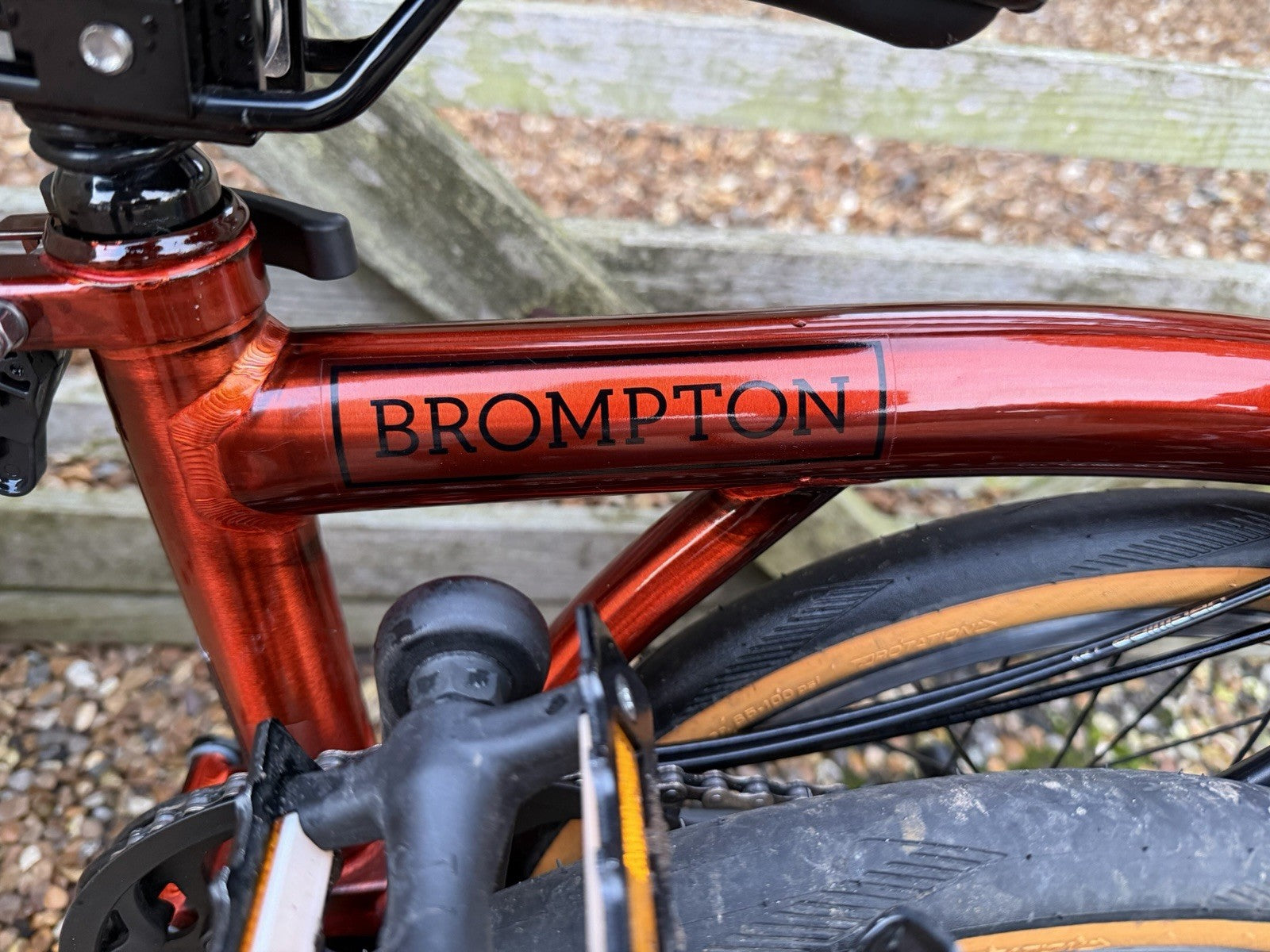 Brompton C Line Black Edition Explore Flame Lacquer, Low 6-Speed