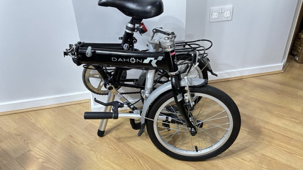 Dahon Pop 16 “Folding Bike Black/Silver/Grey, Rear Rack, Mudguards, Kickstand