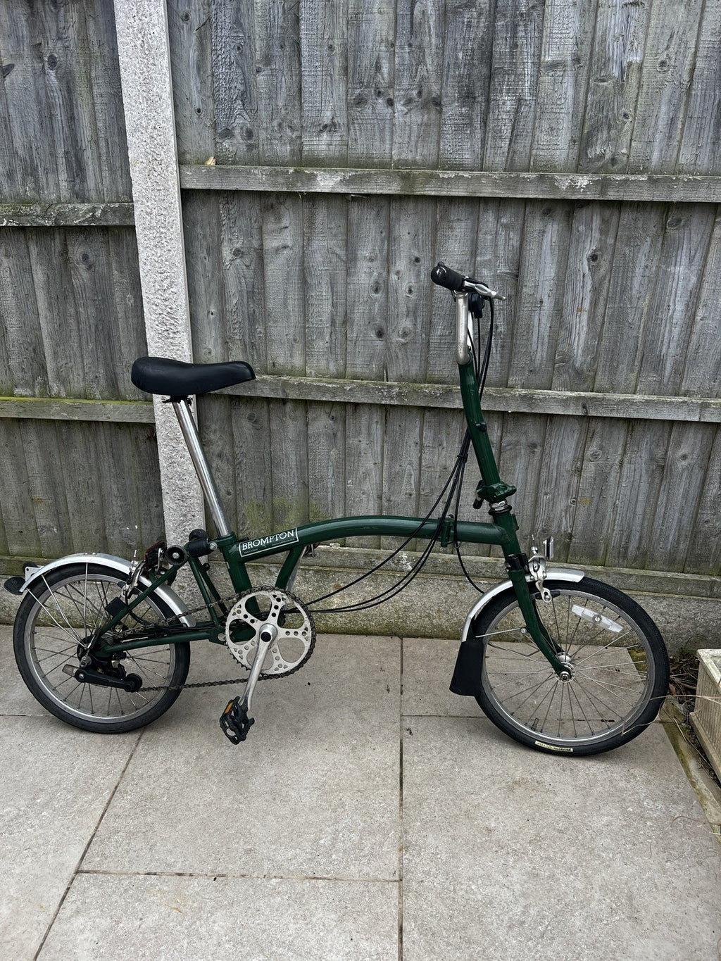 Brompton M3L Folding Bicycle – Recently Serviced, Low Usage, City Commuter Green