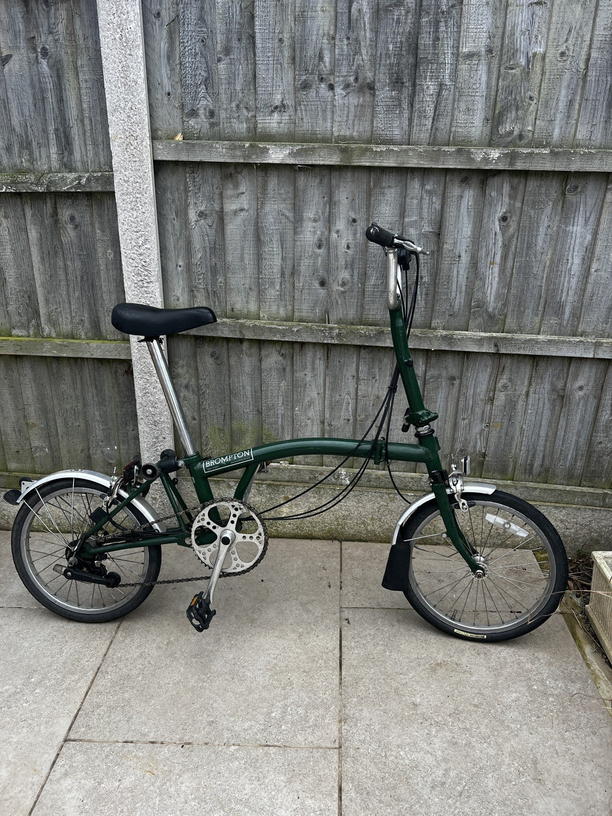 Brompton M3L Folding Bicycle – Recently Serviced, Low Usage, City Commuter Green