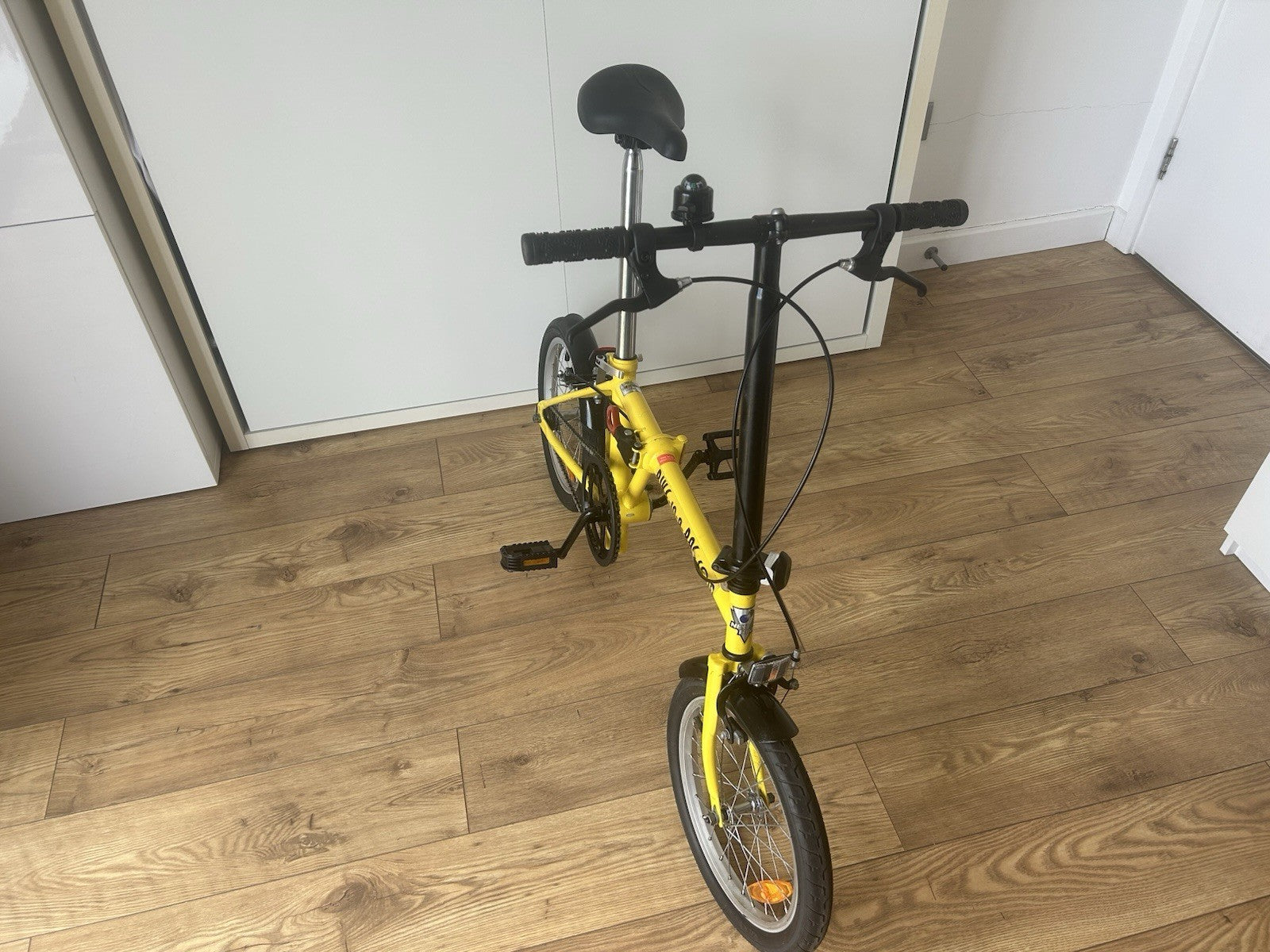 Neo Folding Bicycle – Compact 14” Folding Bike – Good Condition