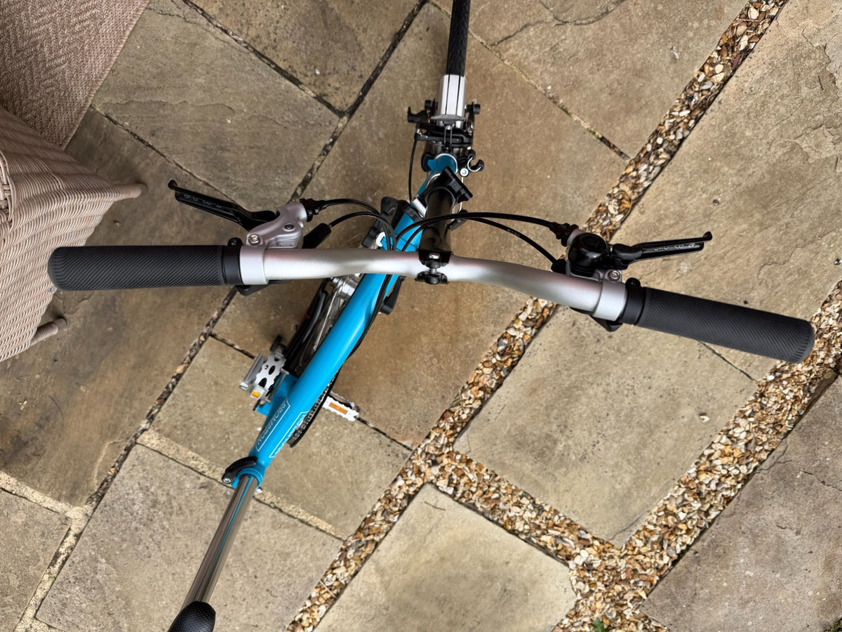 Blue Brompton Bike 6-speed - mint, less than 100 miles