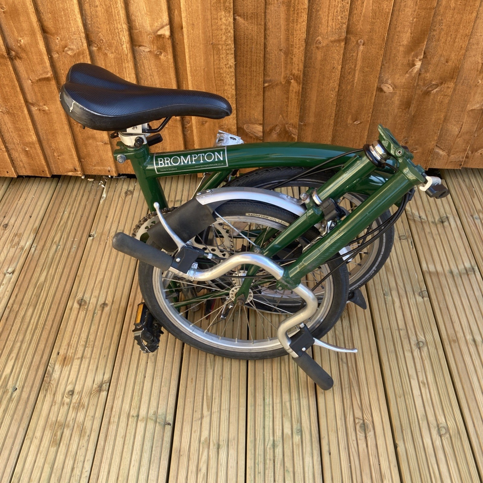 Brompton Racing Green Folding Bike 3 Speed + Outeredge Bag