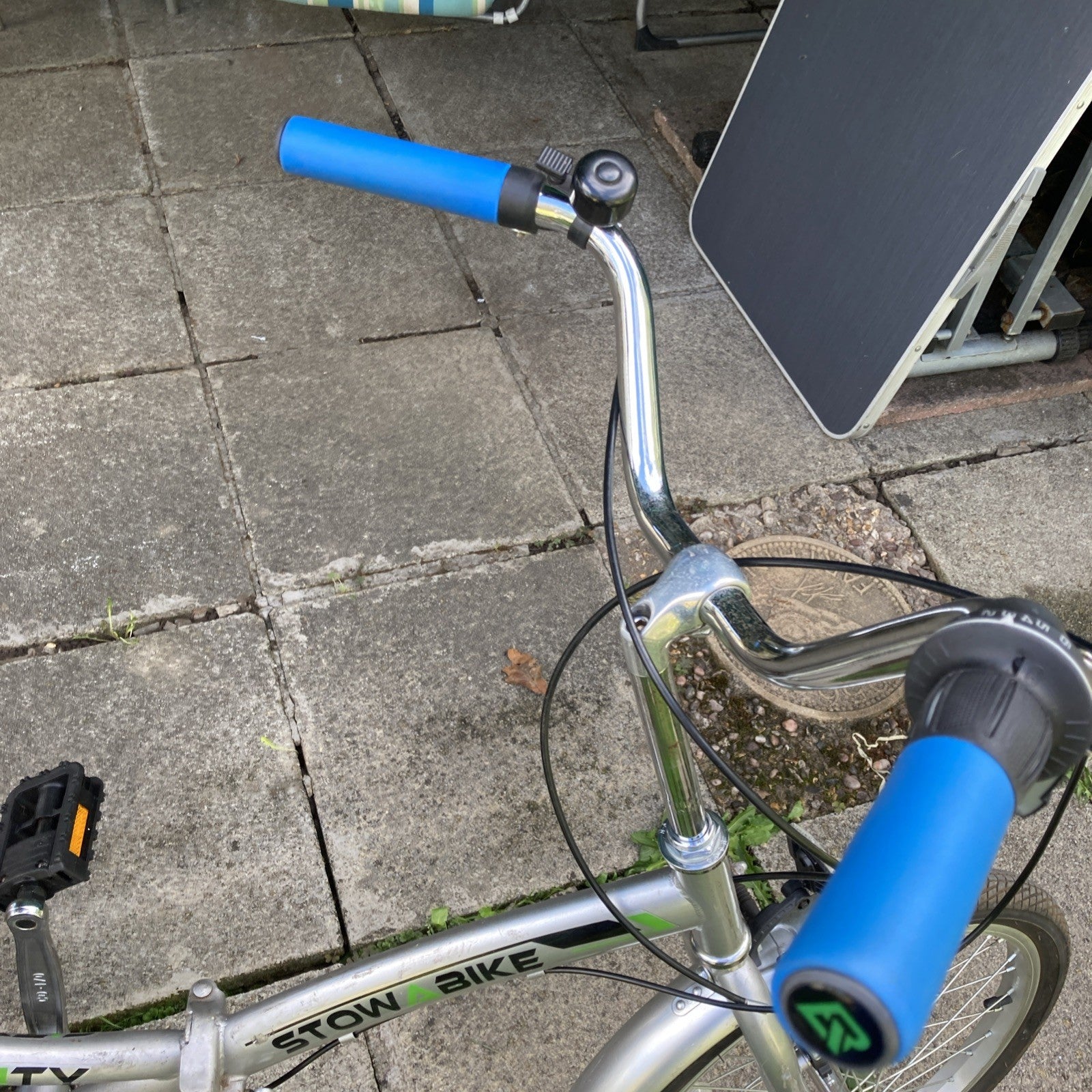 TWO Stowabikes 20in Folding Bikes Silver Rear Rack Mudguards Grip Shifter
