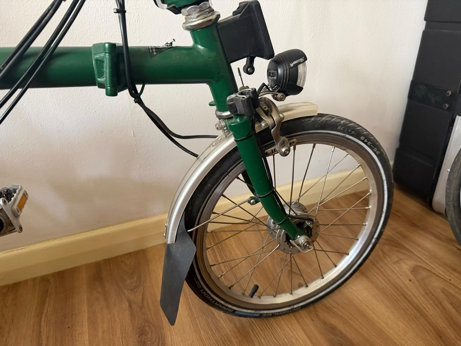 Brompton C Line P6R (6 Speed) folding bicycle - GREEN (EXCELLENT CONDITION)