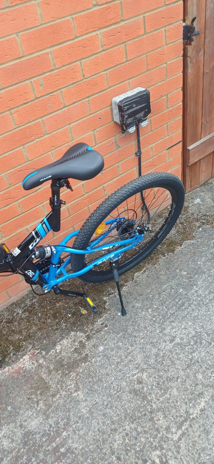Foldable Mountain Bike 26 Inch With Extra Items