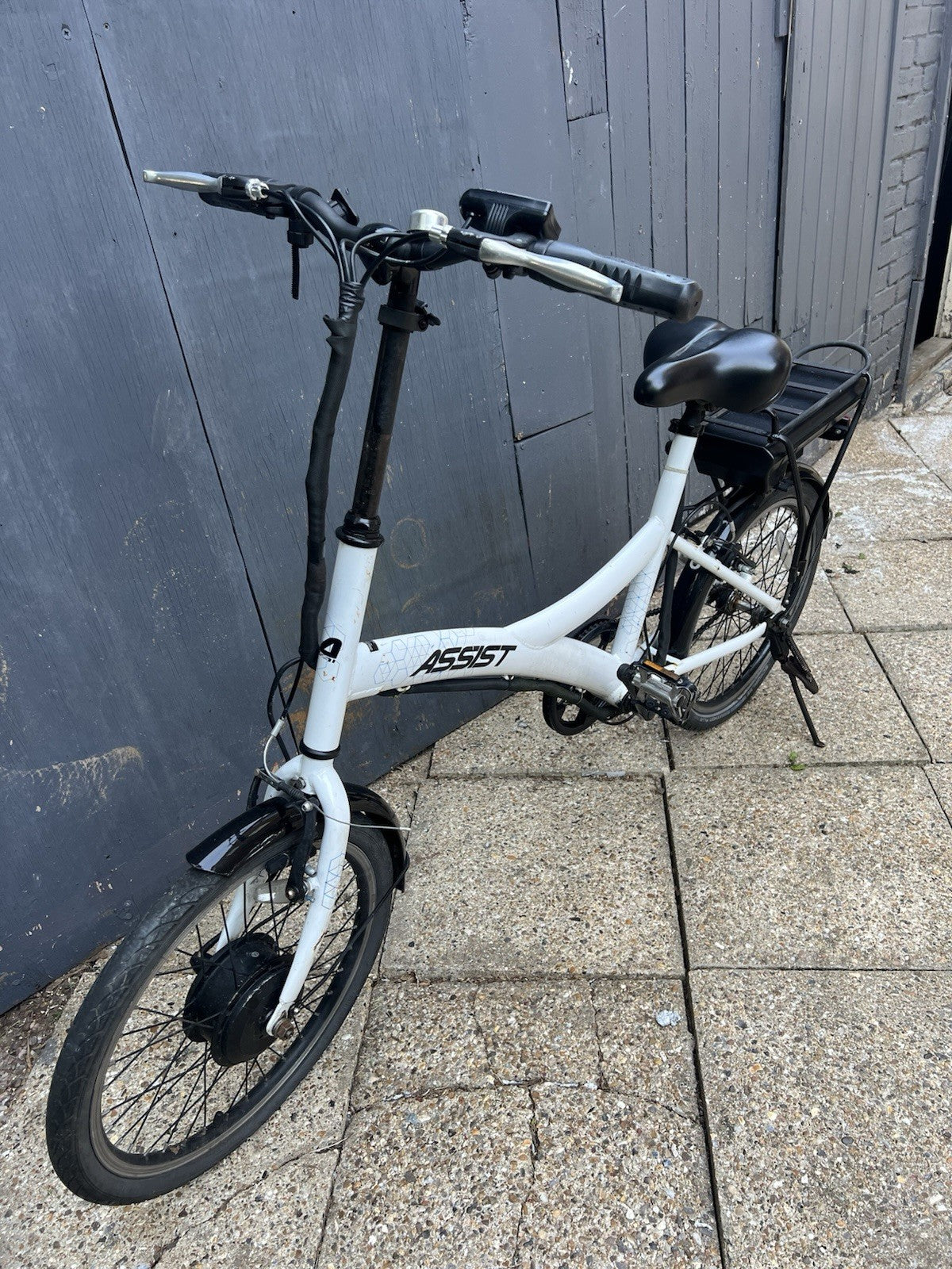 Halfords Assist 20” Hybrid Folding Bike White – Spares / Repair