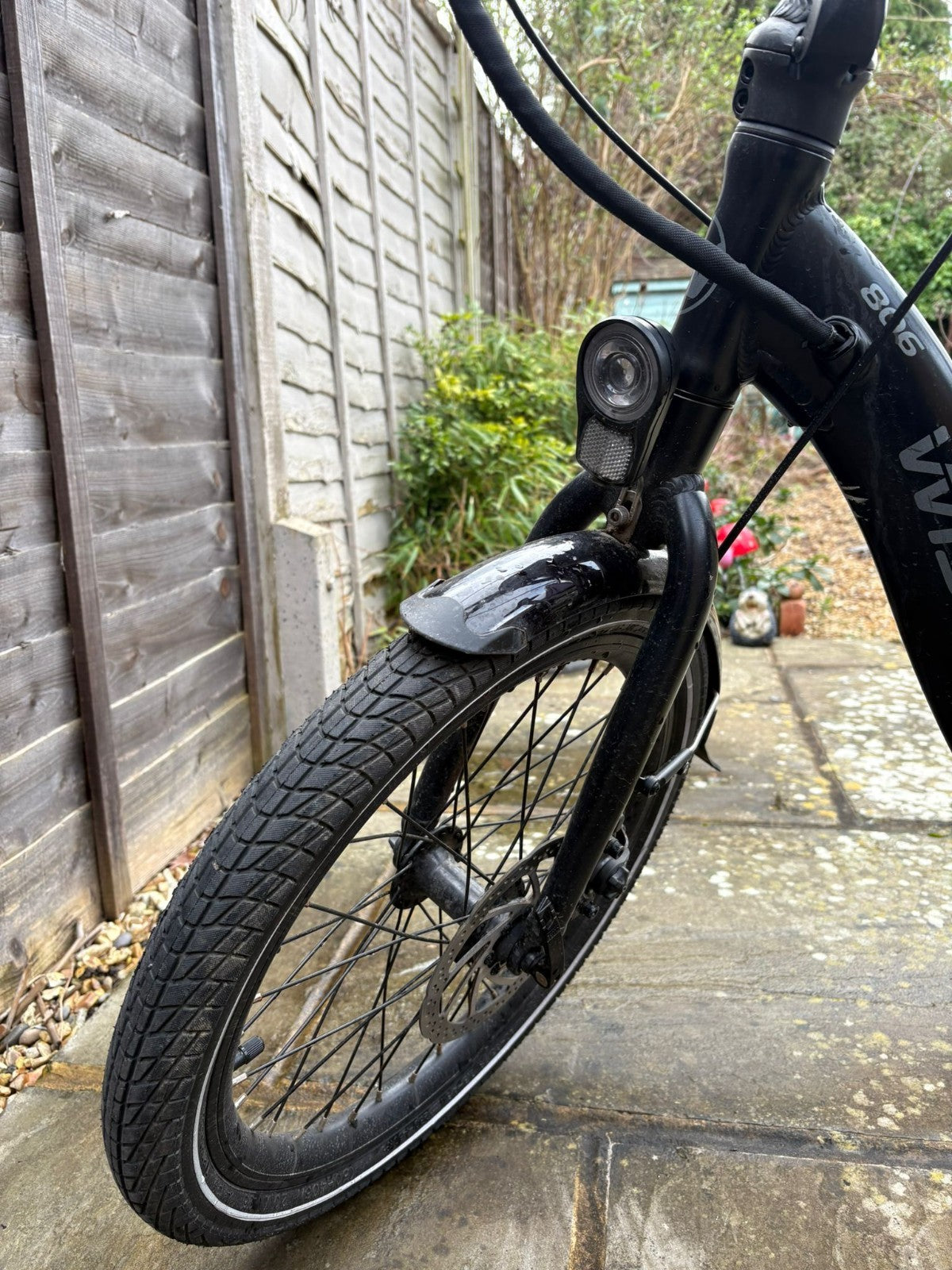 Wisper 806 Folding Bike