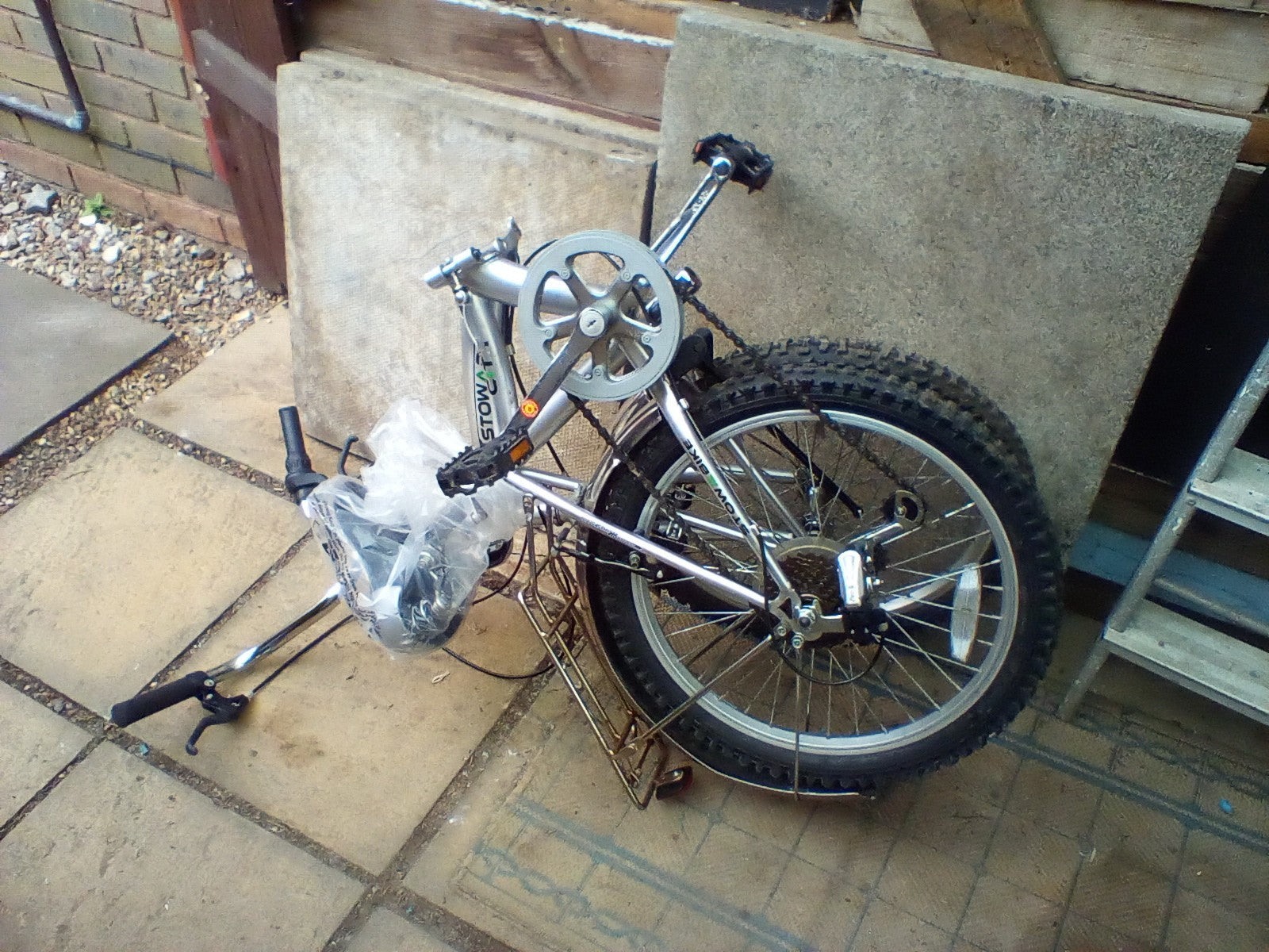 bicycle stow bike city 20 in wheels 6 gears folding bike
