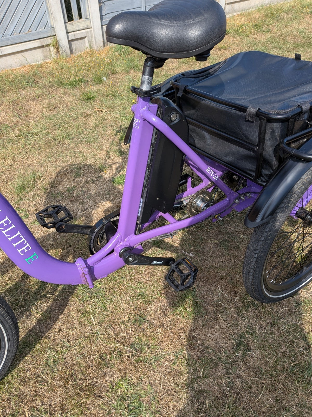 Jorvik JET-E Elite Folding Electric Tricycle,24"  Wheels Excellent Condition