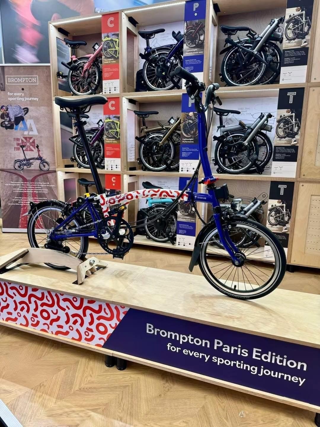Brompton Team GB, Paris Edition 6 Speed mid handlebar Paris Olympic 2024 edition