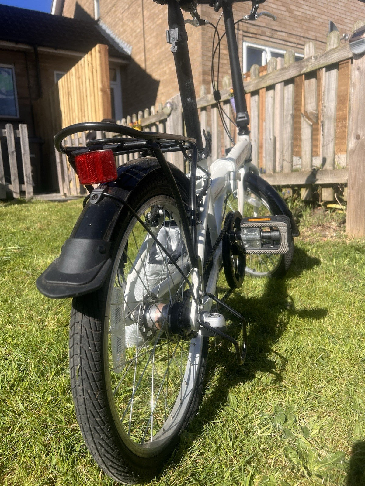 Carrera Transit 20in Folding Bike 3-Speed White/Black Rack Mudguards MPN 361292