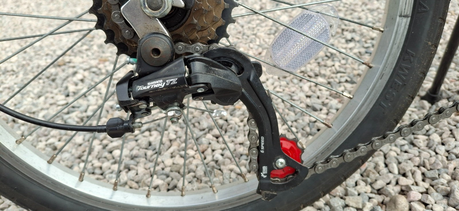 Carrera Intercity Folding Bike 20” Aluminium 6 Speed Rack Mudguards Excellent