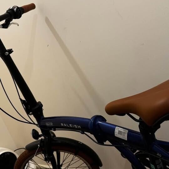 Raleigh Foldable Bike Stow A Way - Lightweight and compact